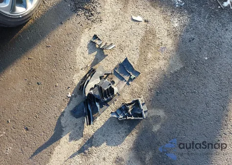 2018 Honda Clarity Plug-In Hybrid из США, поврежденный, VIN JHMZC5F1XJC013798